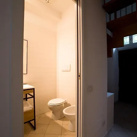 Hbhall Navigli 30 *