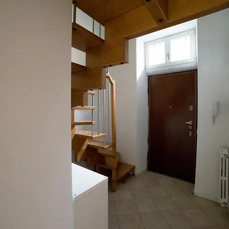 Apartment Hbhall Navigli 30 Milan